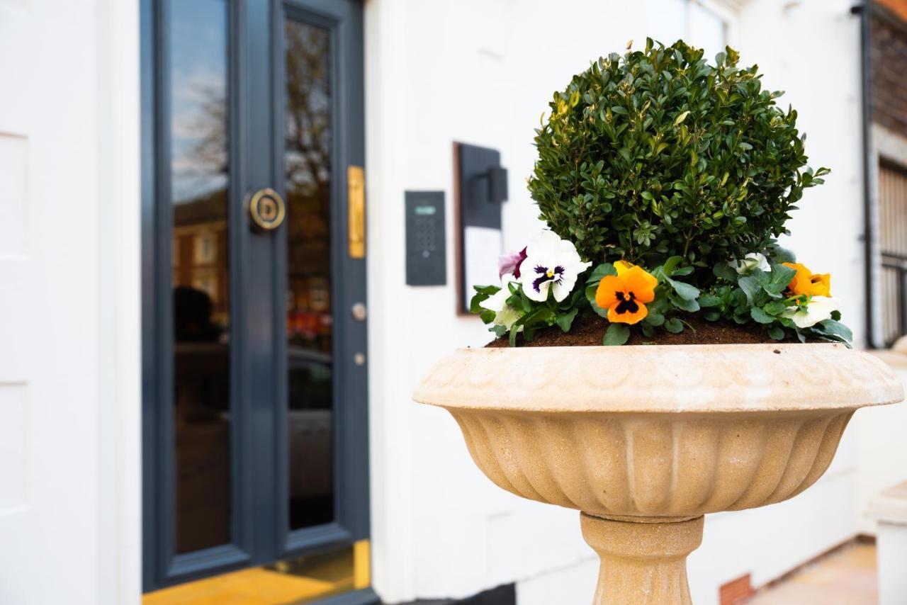 Domo Boutique Hotel オールドベリー エクステリア 写真