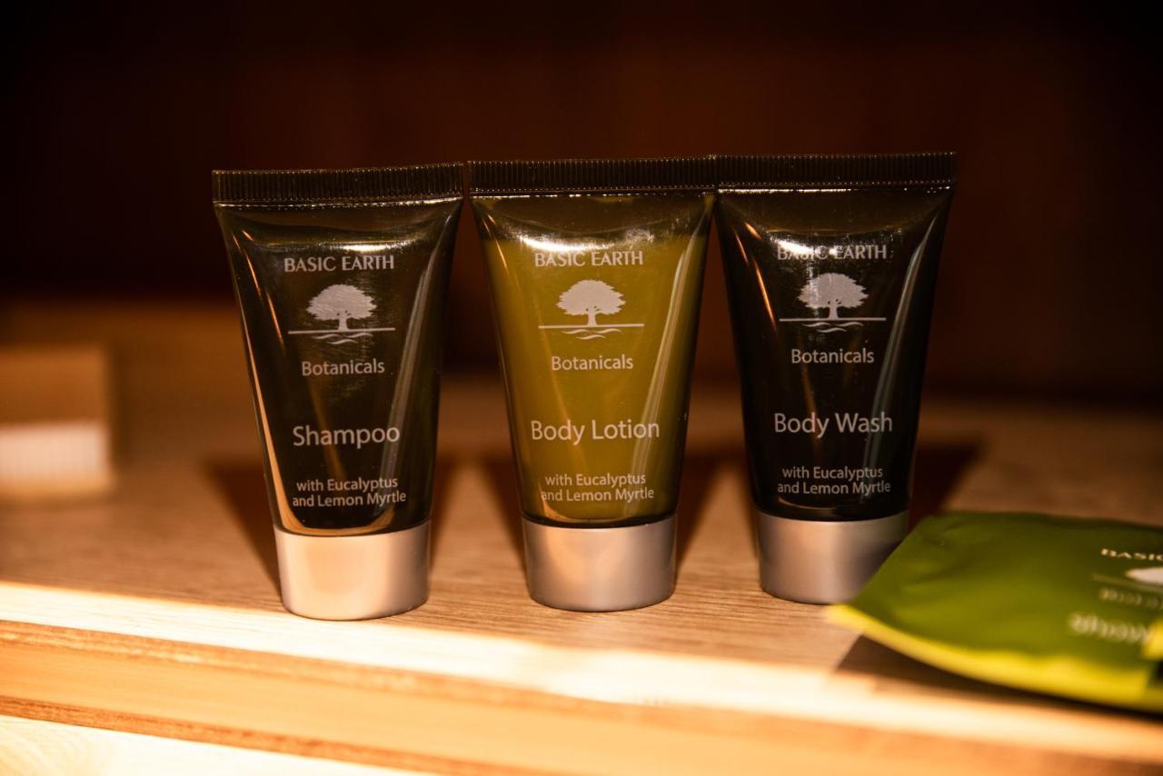 Domo Boutique Hotel オールドベリー エクステリア 写真