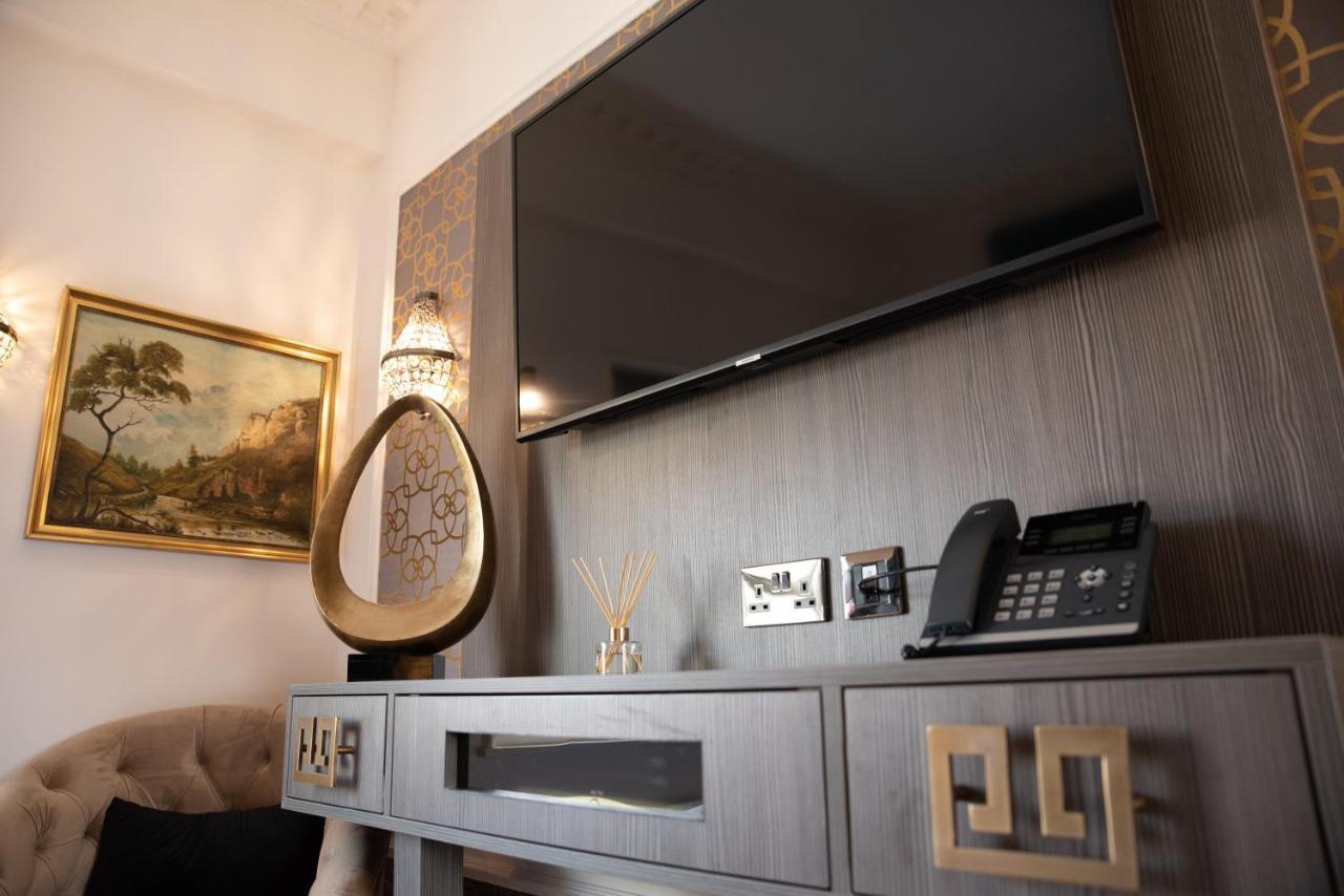 Domo Boutique Hotel オールドベリー エクステリア 写真