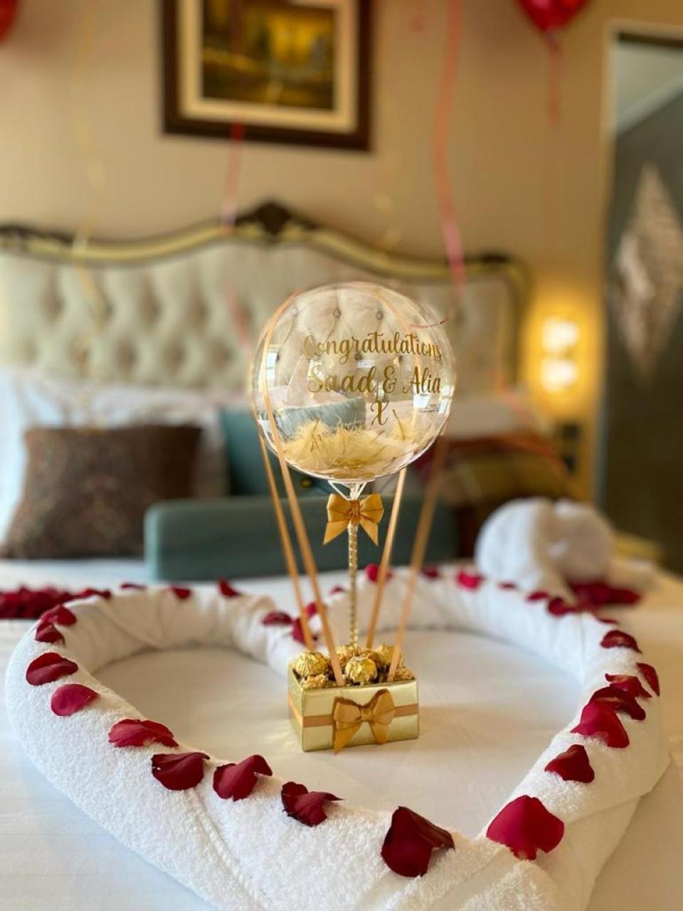 Domo Boutique Hotel オールドベリー エクステリア 写真